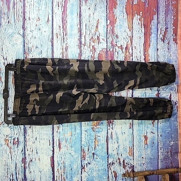 PINK Camo lounge pants size M - Picture 2 of 7
